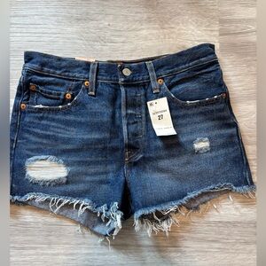 NWT Levi's 501 Original Fit Denim Shorts Women's 27